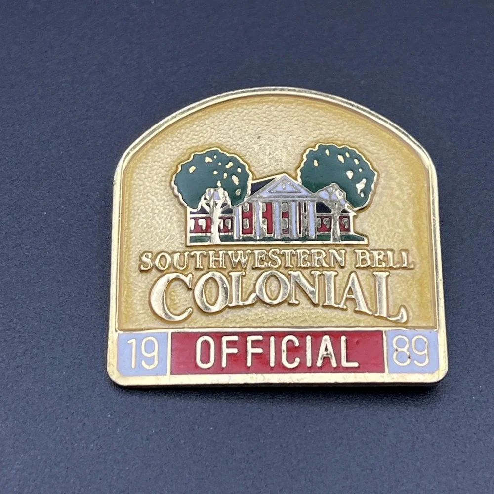 1989 Southwestern Bell‎ Colonial PGA Golf Official Badge Pin